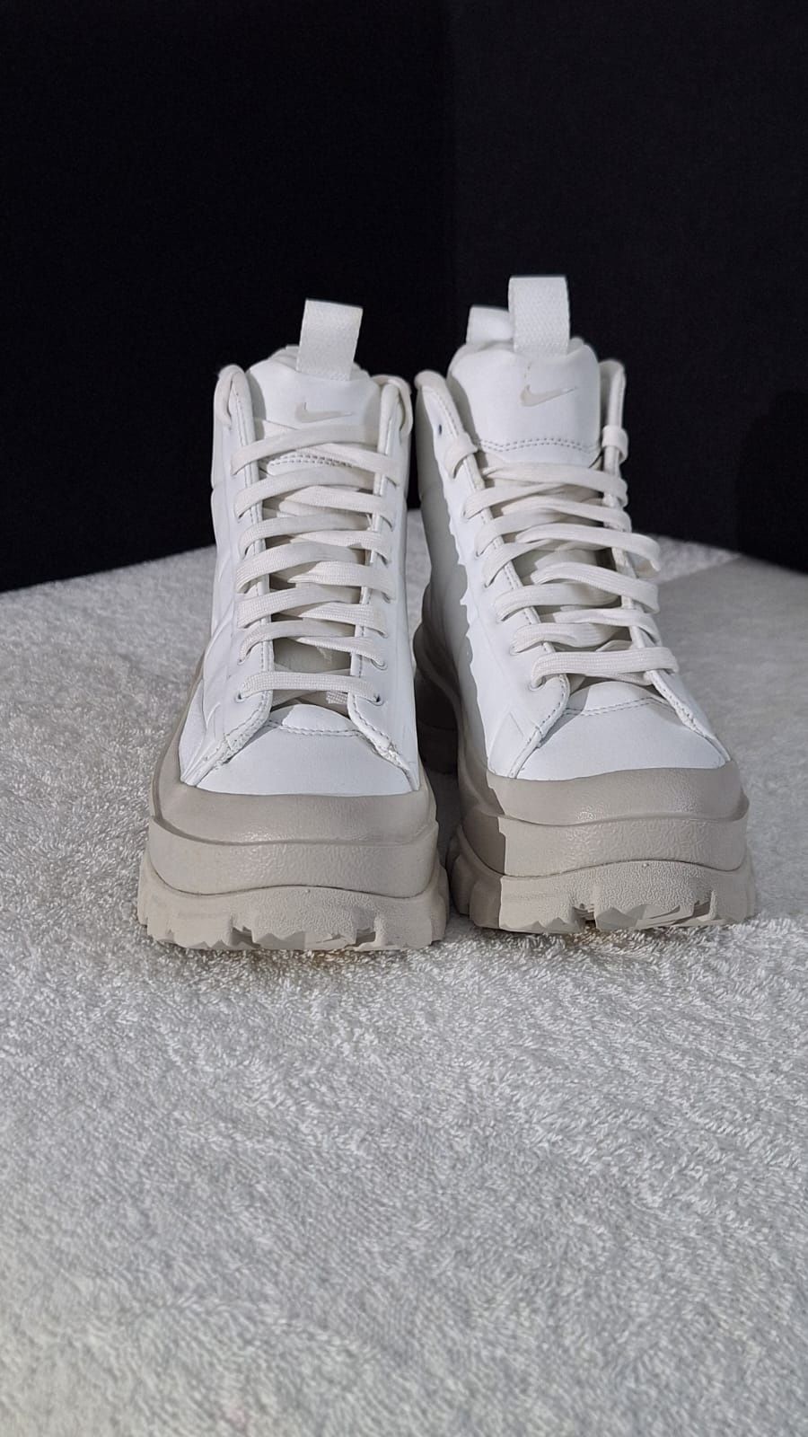 Ботинки Nike,  FQ9065 100, US5.5 EU36 22.5