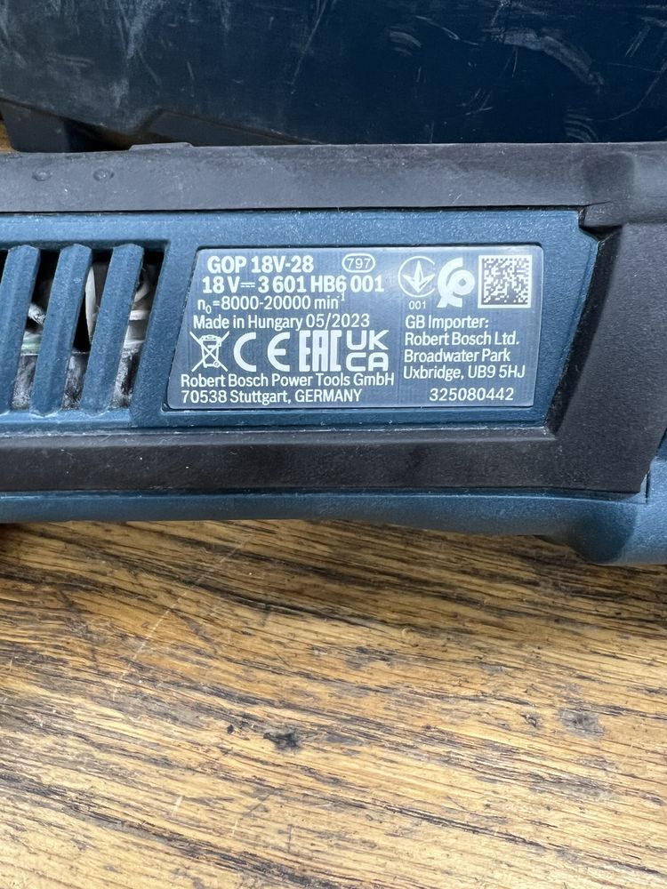 Многофункциональный инструмент Bosch GOP 18V-28