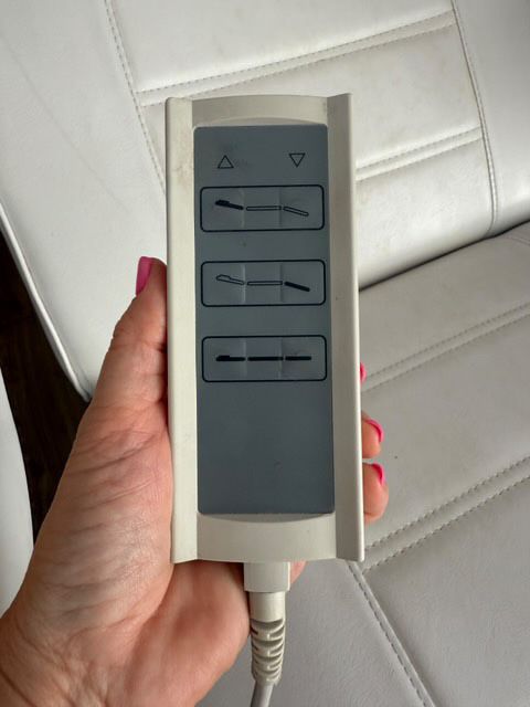 fotel elektryczny kosmetyczny