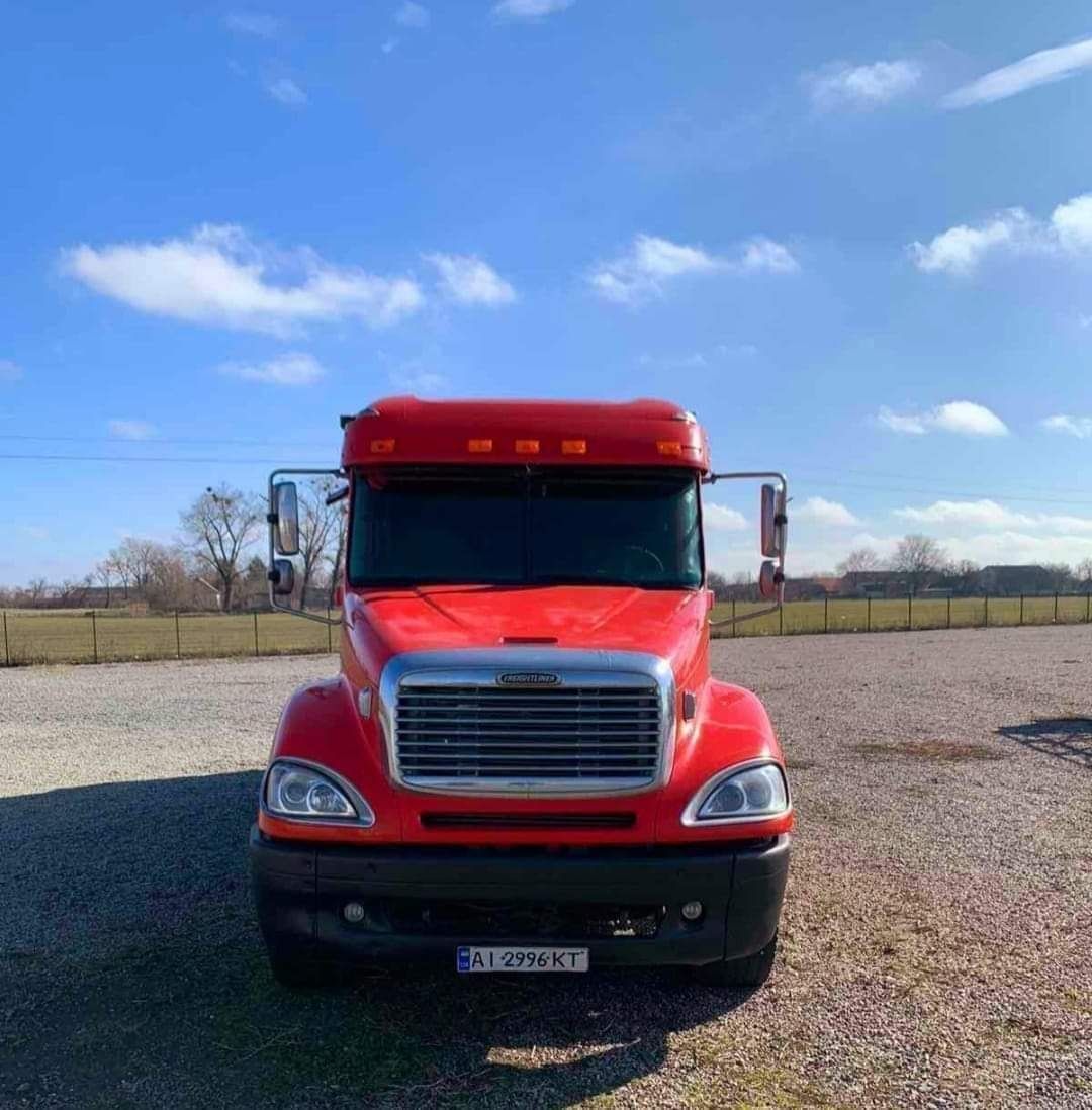 Продаж Самоскид Freightliner Columbia
