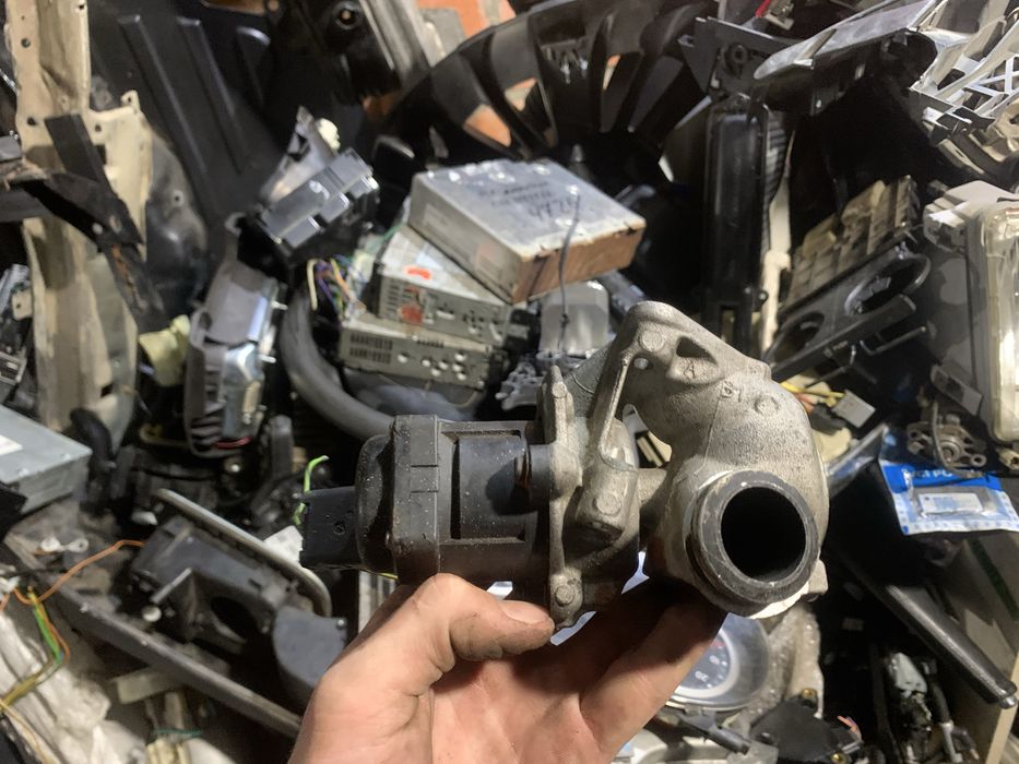 Клапан ЕГР egr Citroe c4, berlingo valeo EN 48000