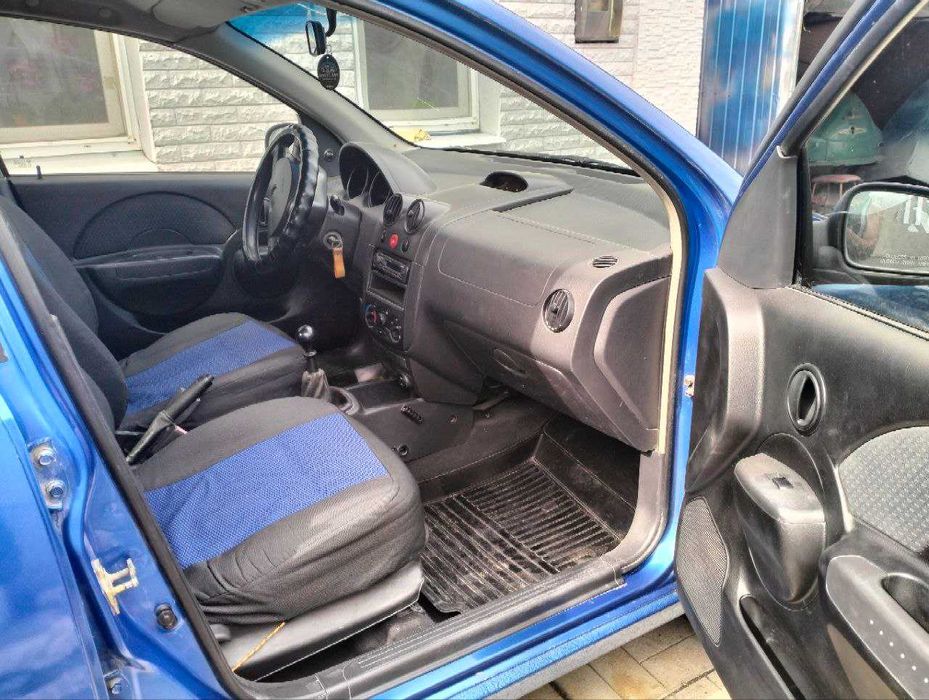 Продам Авео 2005 газ/бензин