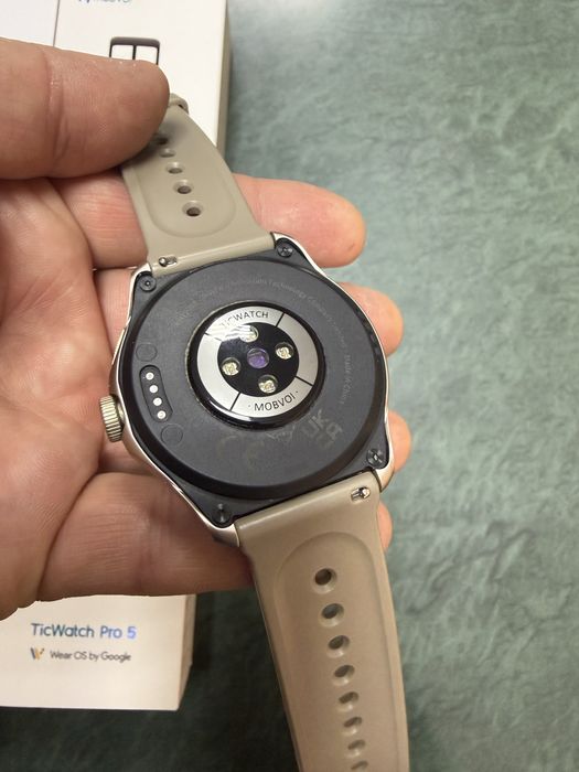 Mobvoi TicWatch Pro 5