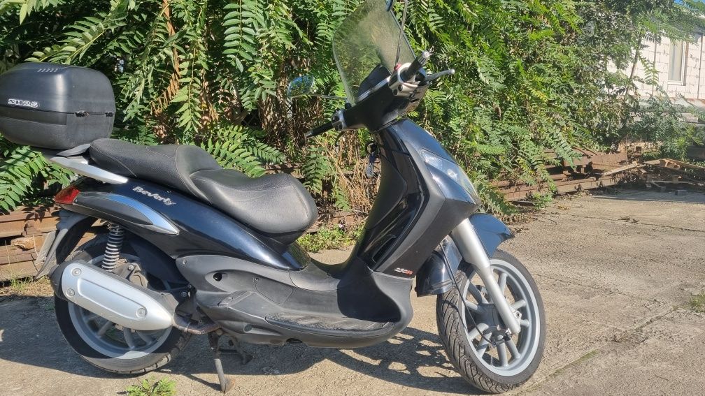 Piaggio Beverly 250