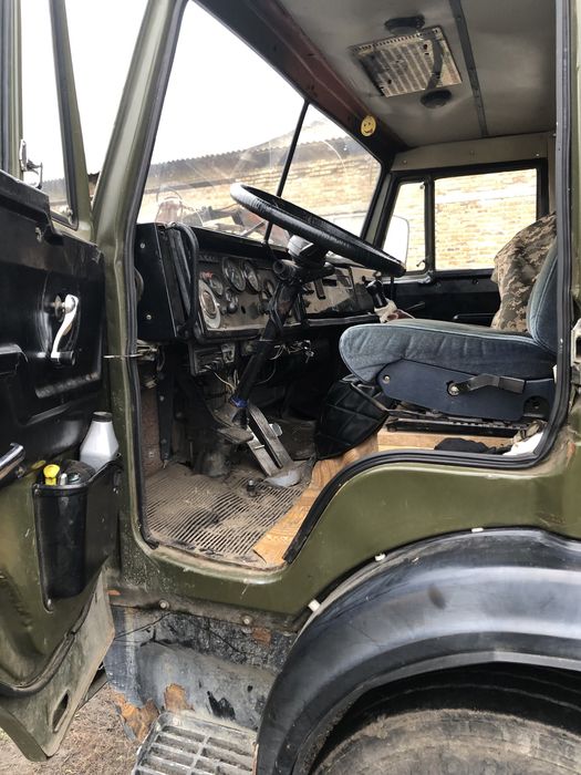 Продам КАМАЗ ……………………………….