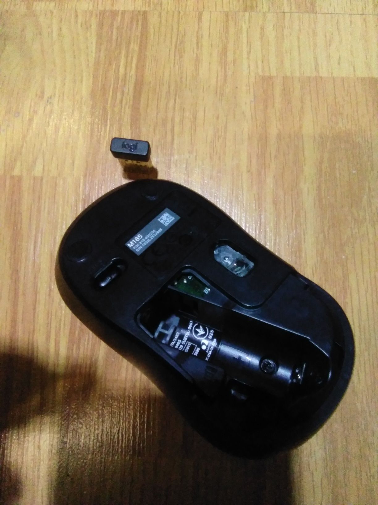 Мышь Logitech M185