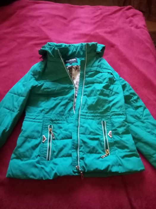 Куртки жіночі,одяг розмір ,с,м