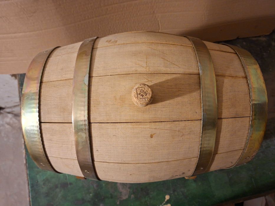 Beczułka dębowa na alkohol