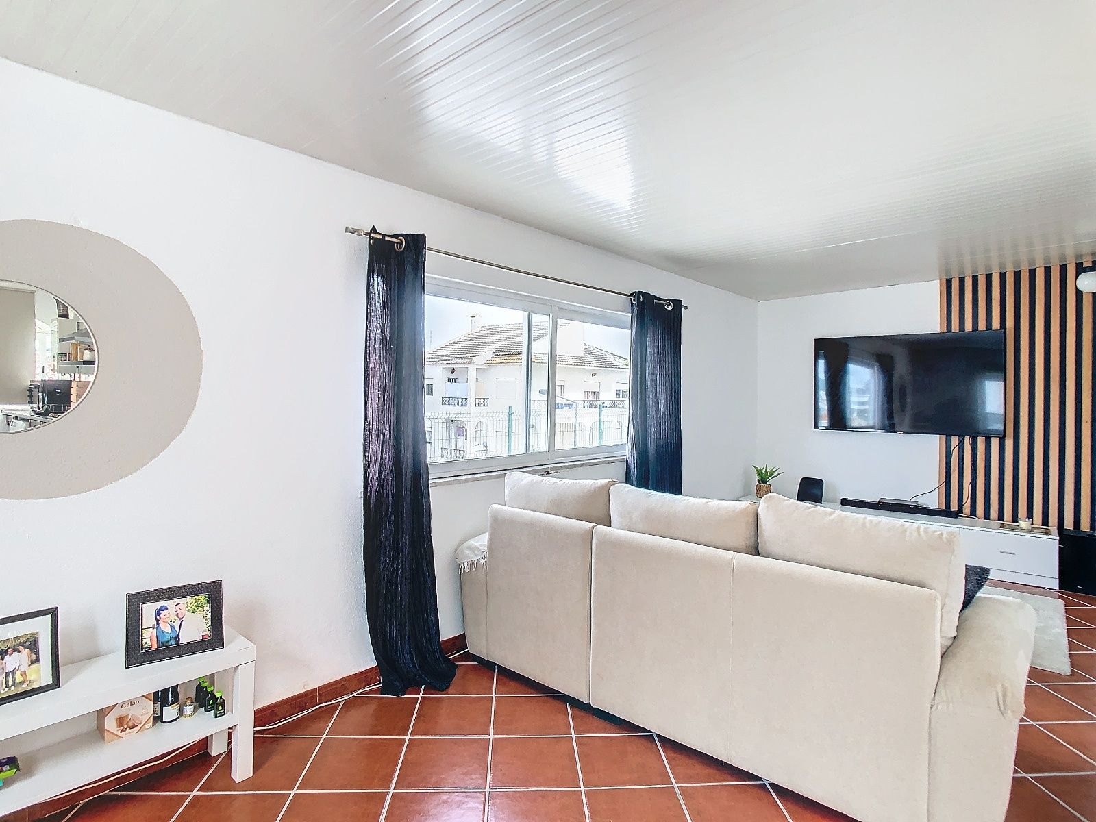 Apartamento T1 com Terraço Envolvente.