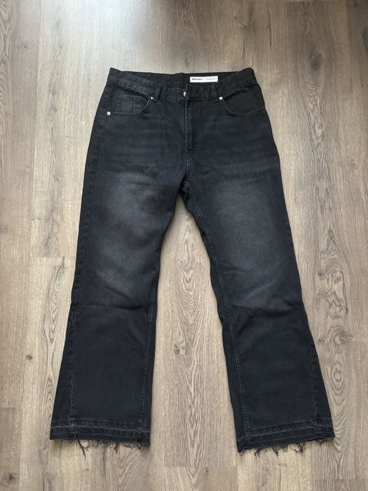 Джинсы flared bershka