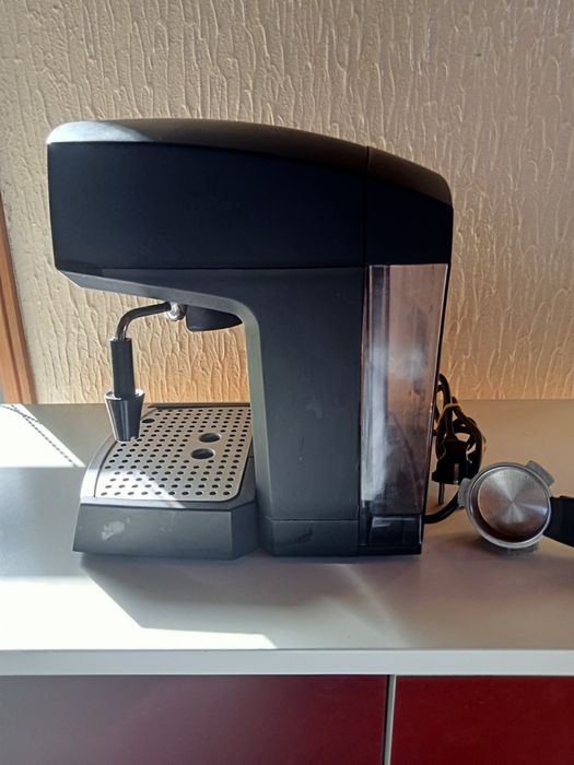 Máquina de café AEG Electrolux modelo EA 120 TSK 1602 totalmente compl