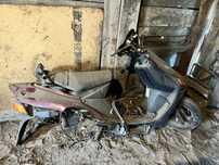 Pozostalosci po suzuki an 125