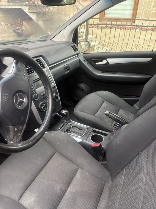 Mercedes- Benz 180 CDI, automat, 2005r. Disel, 2 komplety opon