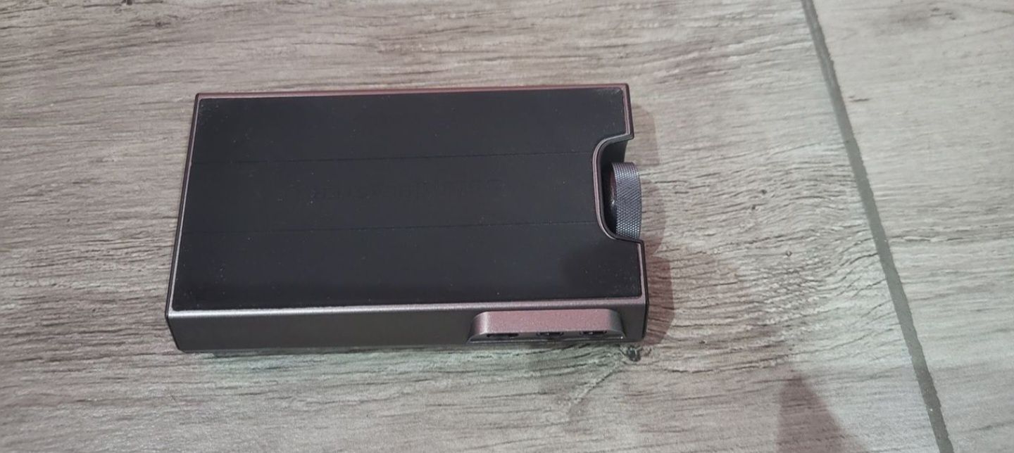 Sound BlasterX G6 karta dźwiękowa 
Wzmacniacz DAC