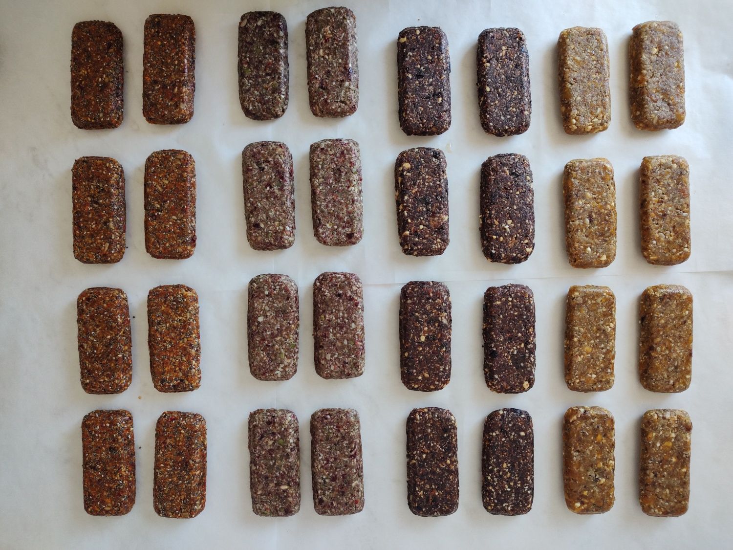 Батончик із сухофруктів, горіхів, healthy цукерка, сухпай, raw, снек