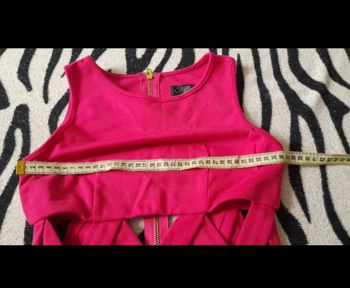 Продам нарядне плаття