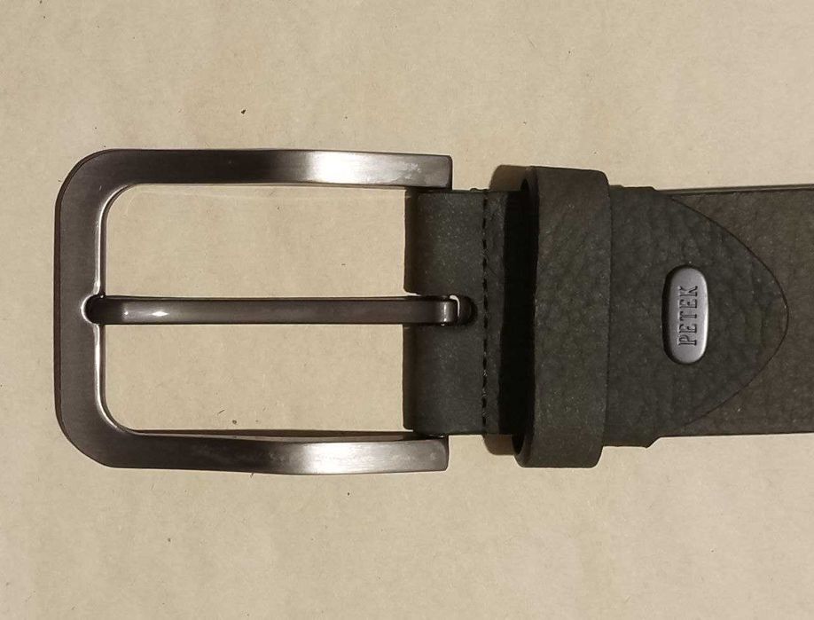 Мужской кожаный ремень "Petek". Оригинал. Цвет - зелёная олива. Новый.