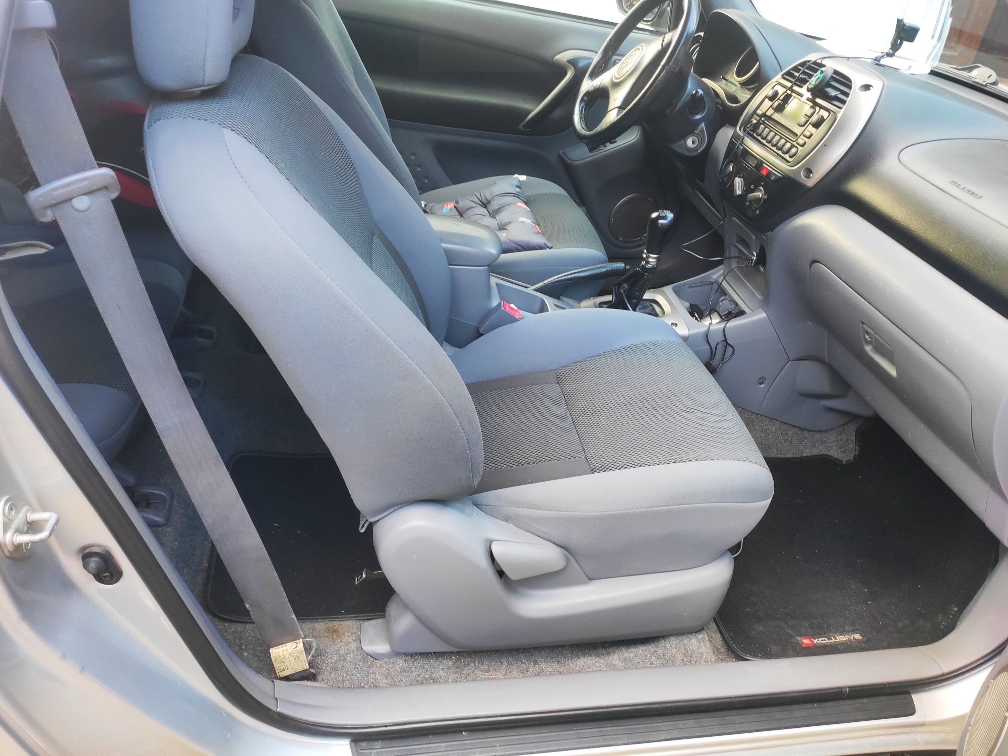 Toyota rav4 - 2 дверна дизель