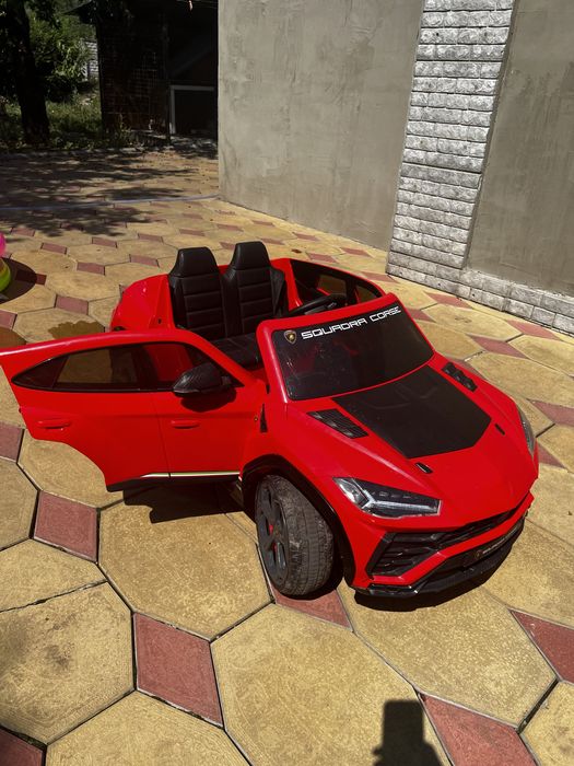 Дитячий електромобіль Lamborghini Squadra Corse червоний 4WD