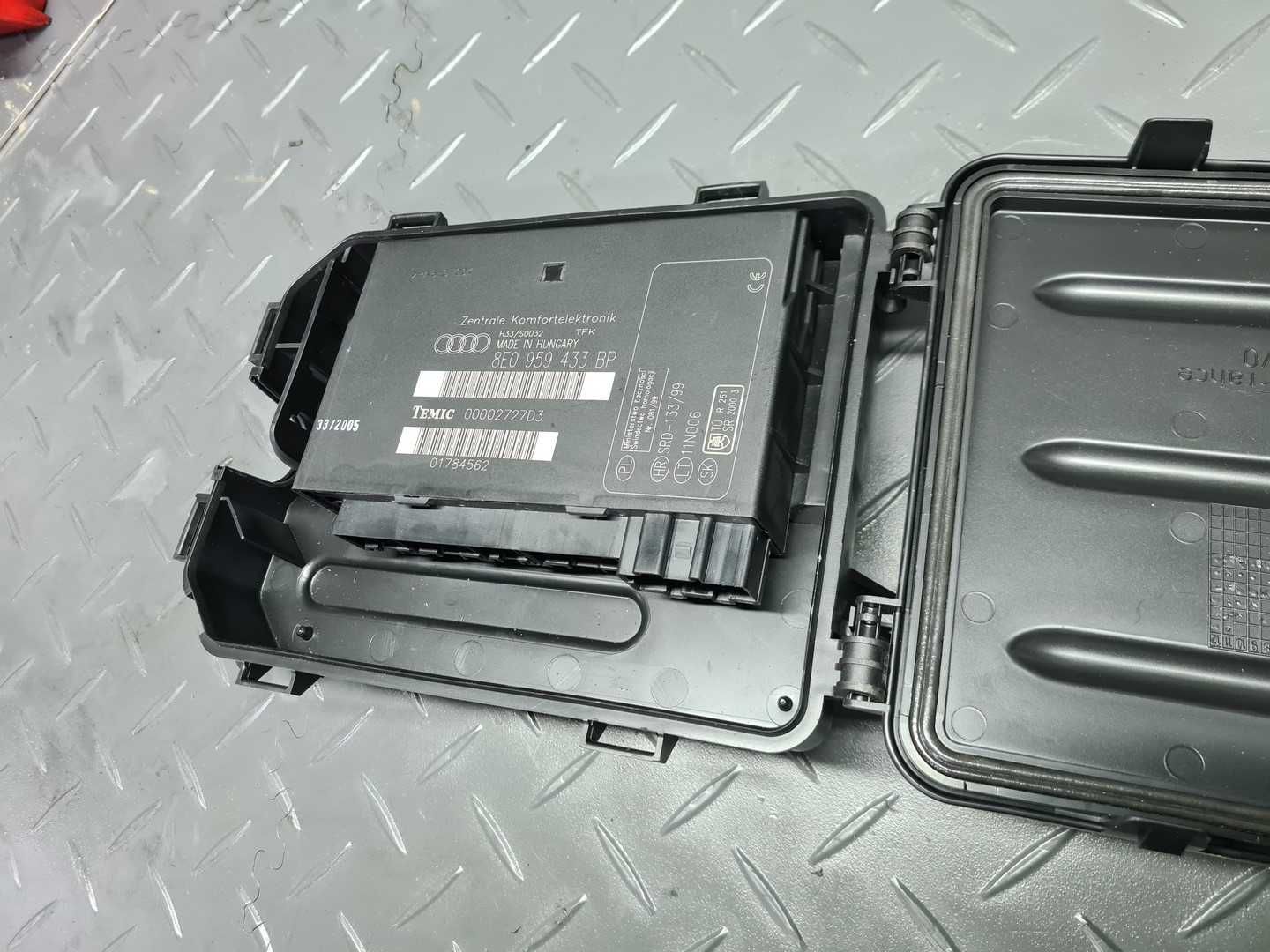 Moduł Komfortu Audi A4 B6 B7 Komfort 8E0 Exeo 959433BP