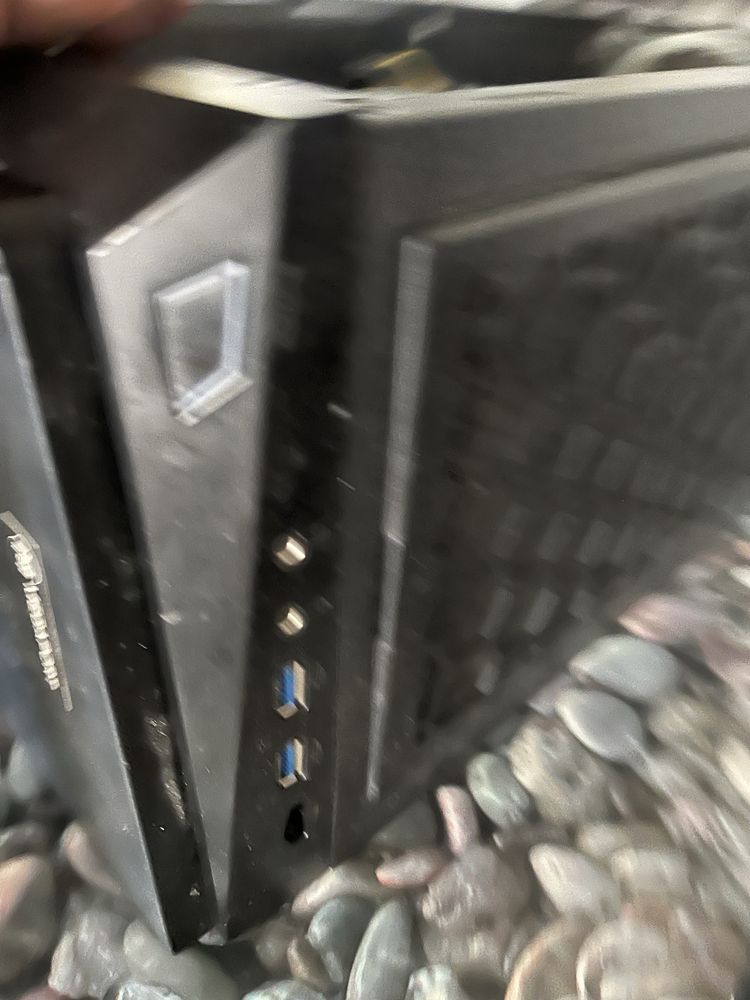Pc gaming  pronto a ser usado