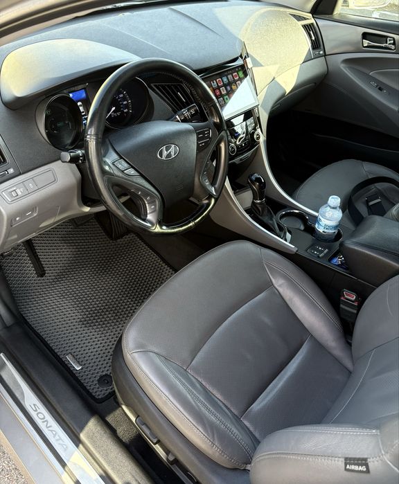 Hyundai sonata YF 2013 2.4 гібрид