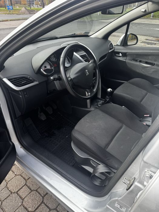 Peugeot 207SW 1.6HDi 2007