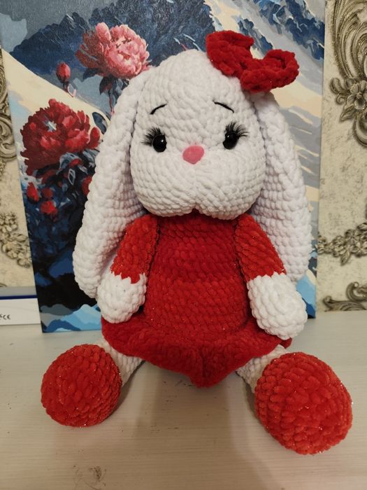 Вязаные игрушки ждут своих друзей