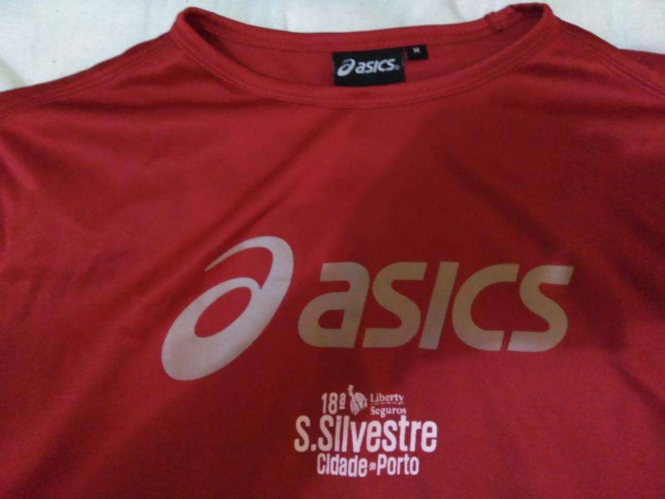 T.shirts técnicas de corrida ASICS ADIDAS PUMA