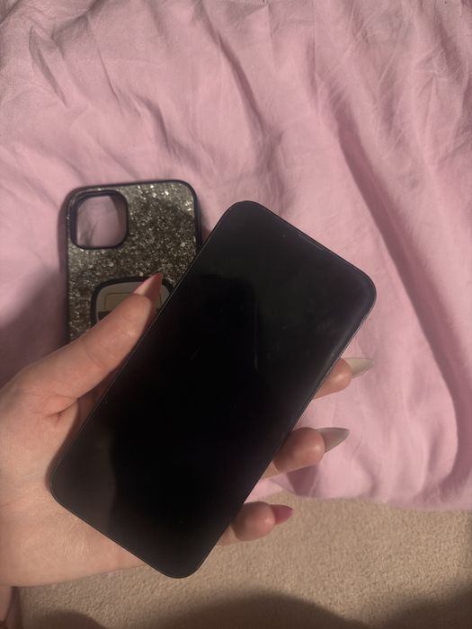 Iphone 14 idealny stan