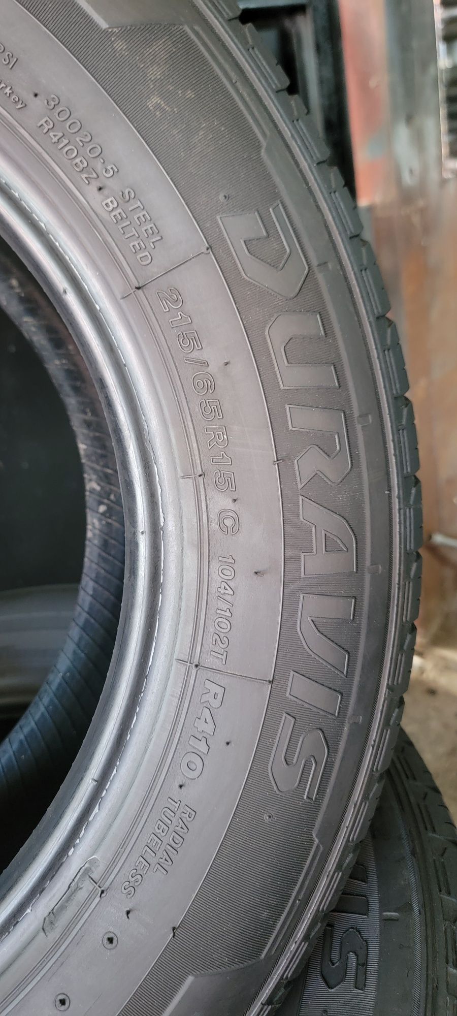 Автошины 215/65r15c резина  Bridgestone Duravis  шины летние