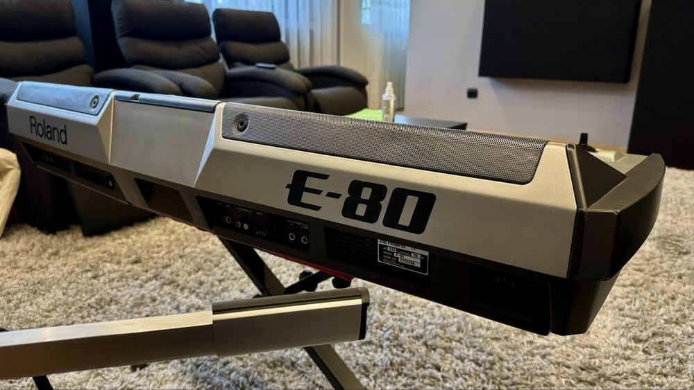 Keyboard Roland E-80
