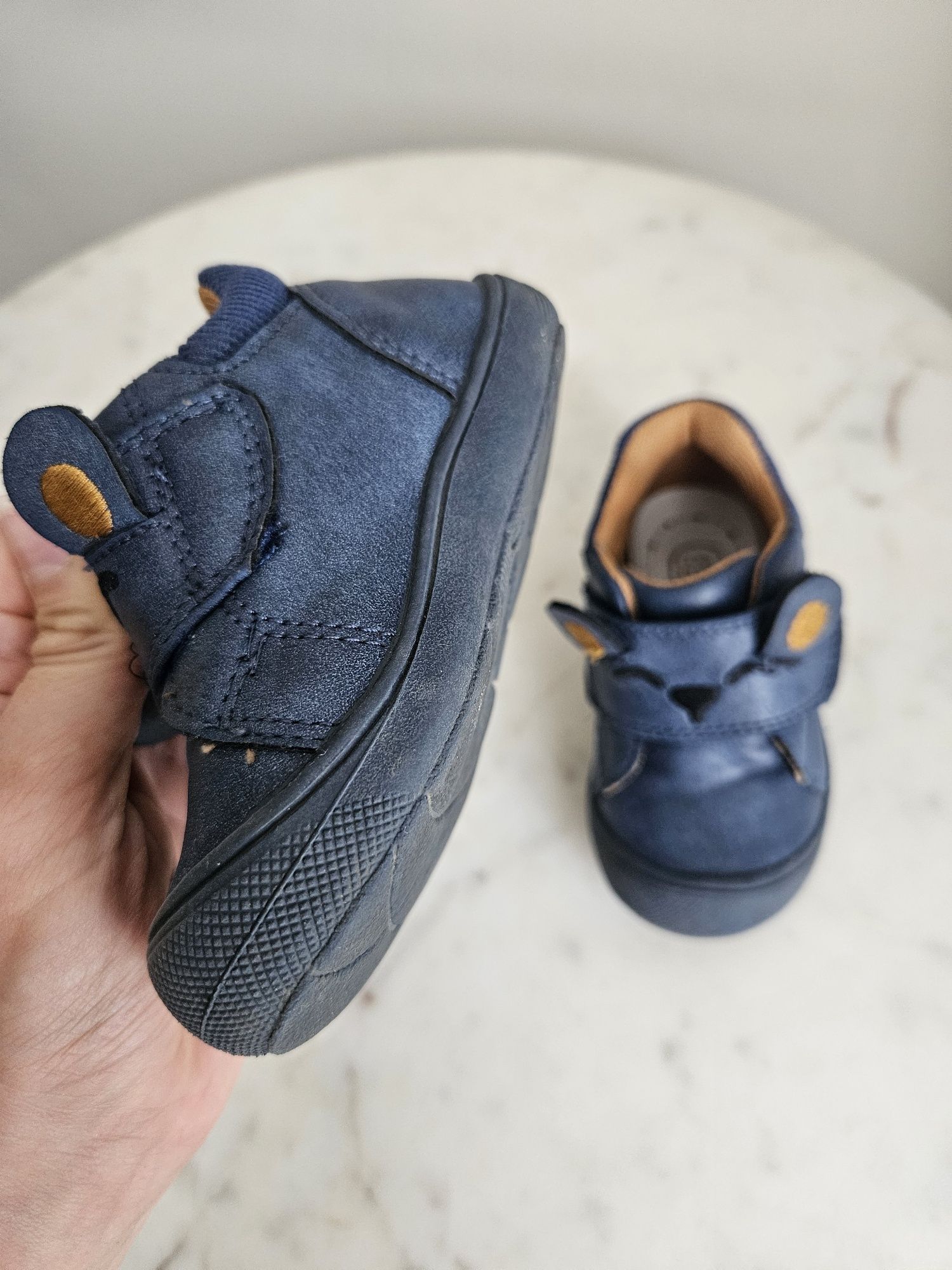 Buty na rzepy skorzane niemowlęce 20 cool club