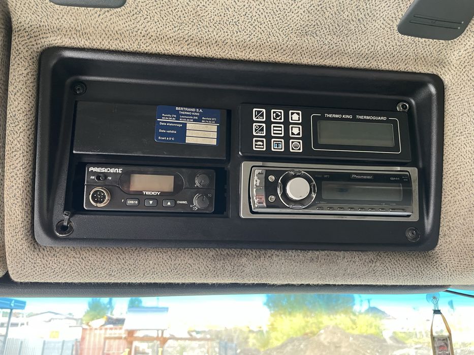 Продаю Рено Преміум