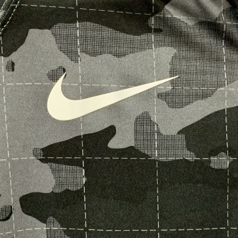 Оригінальна футболка Nike Dri-FIT Camo, ідеал, M