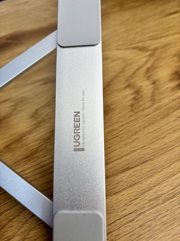 Podstawa UGREEN pod laptop