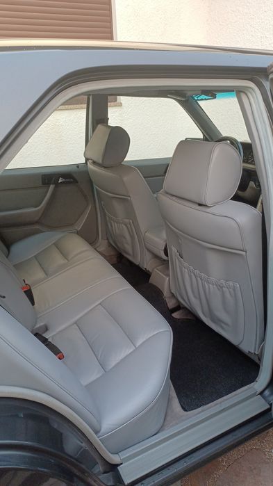 Mercedes 300 e w 124