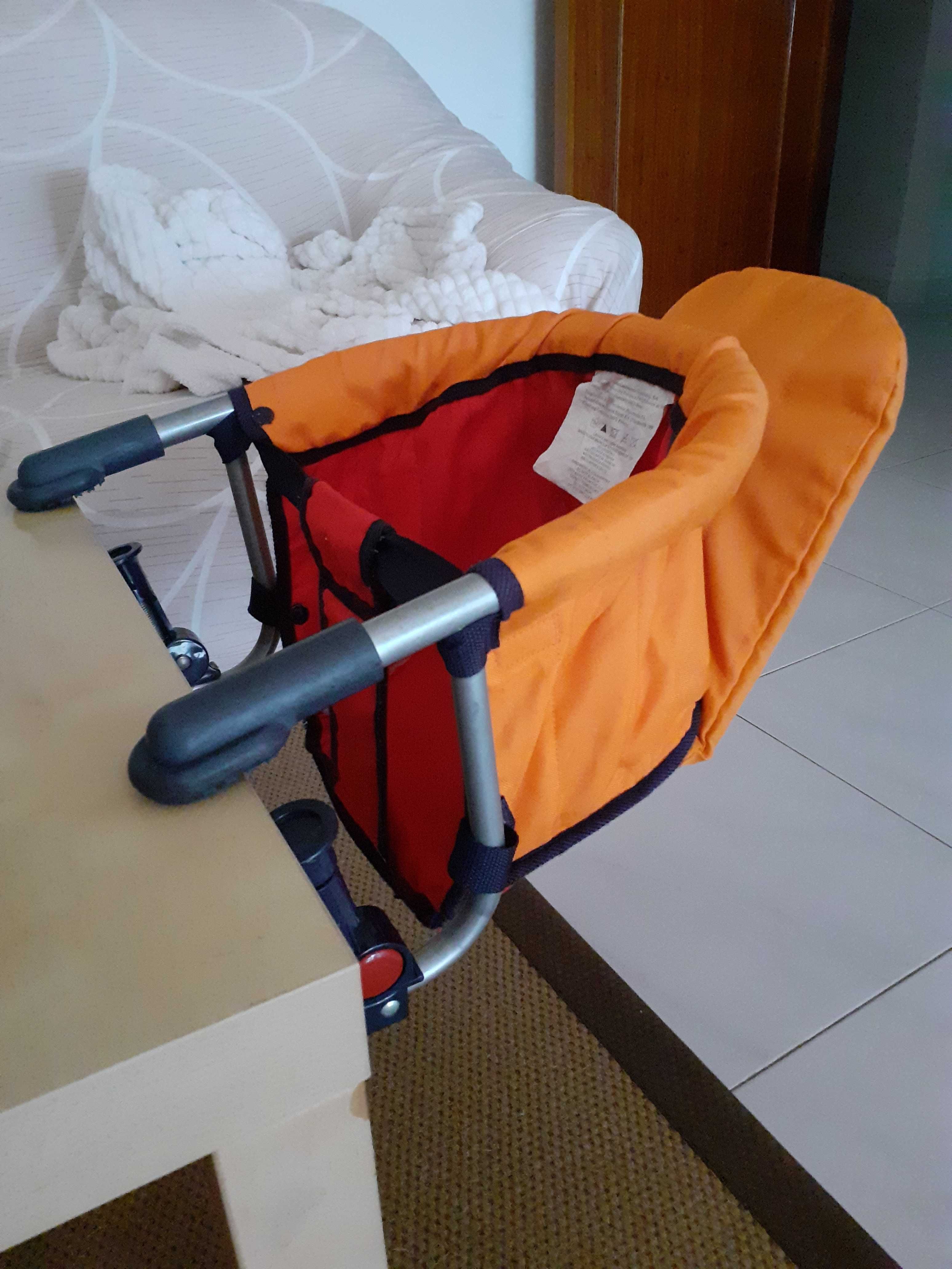 Cadeira refeição para bebé