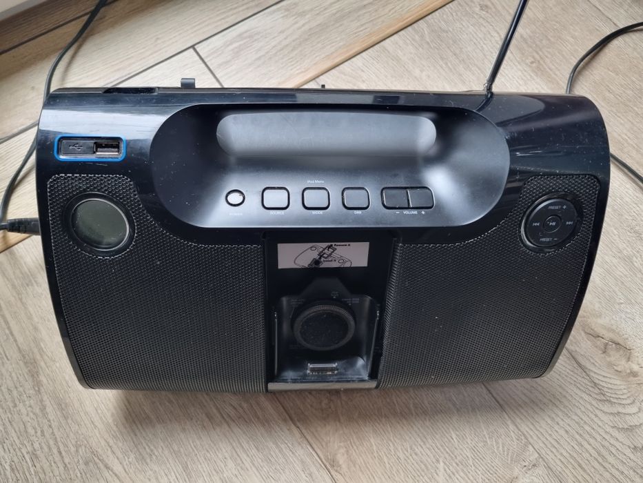 Radioodtwarzacz, zestaw audiowizualny ze stacją wizualną Philips dc185