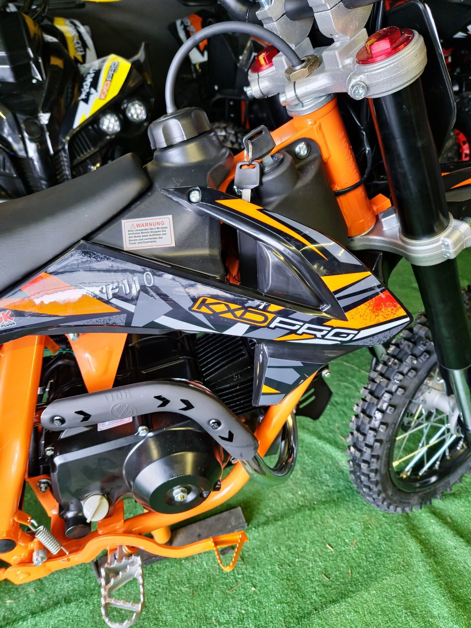 Новинка! Піт-Байк  KXD PRO KX7 125 СС посилена рама.