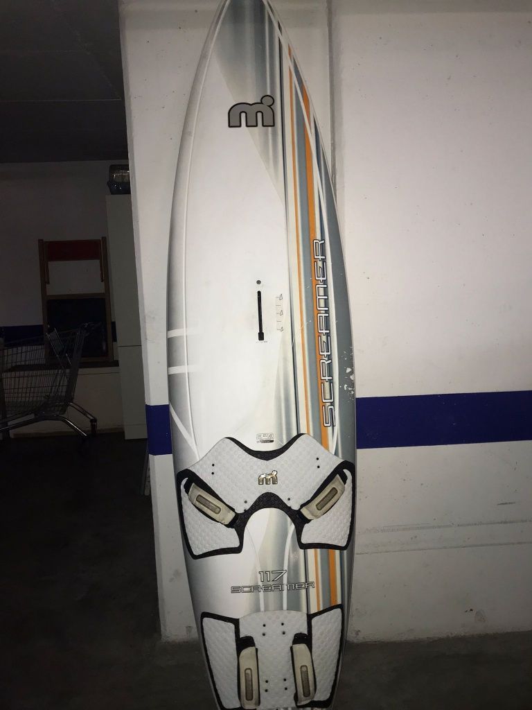 Prancha de windsurf Mistral Screamer 117lts