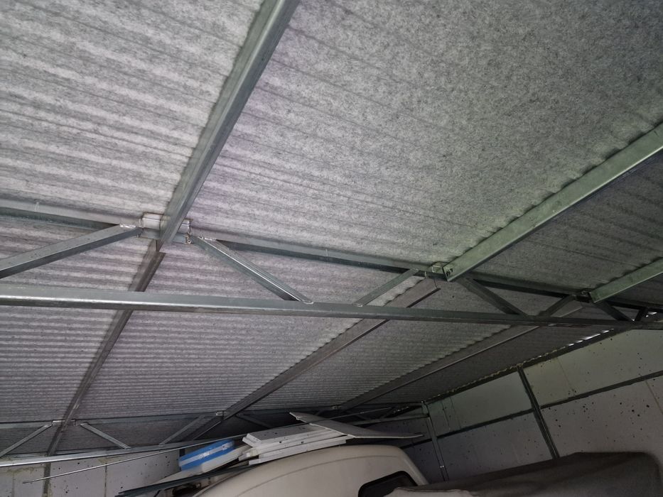 Garaż 30m2 spad w tył