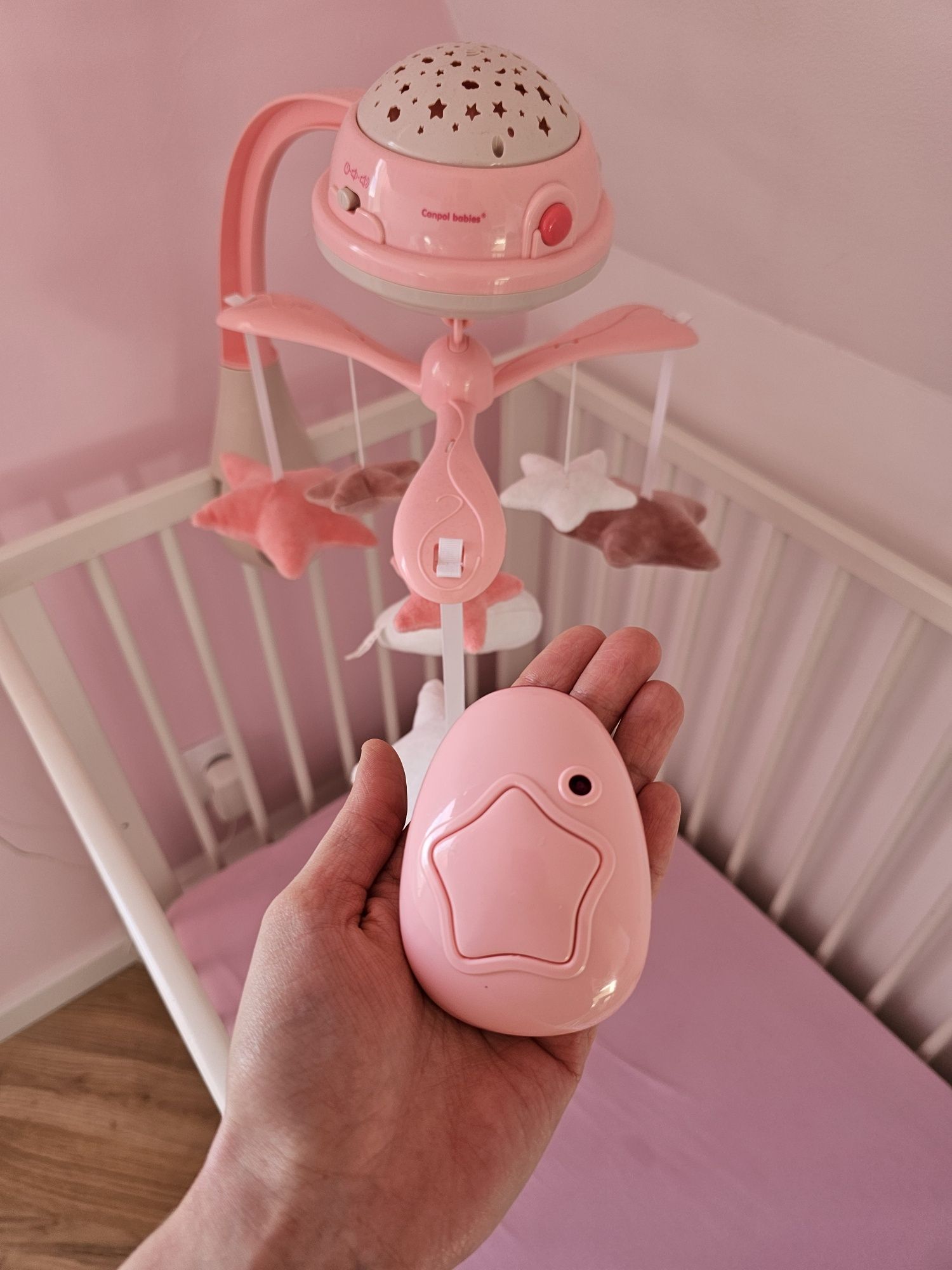 Karuzela nad łóżeczko Canpol Babies dla dziewczynki różowa stan bdb