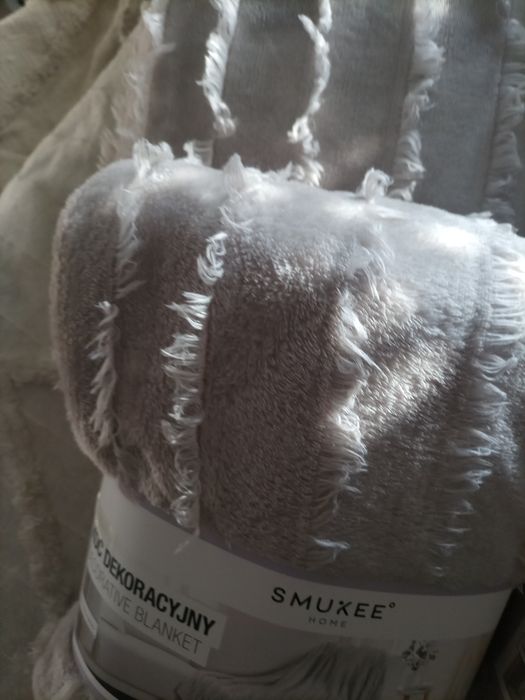 Beżowy zestaw prezentowy Smukee 2x45x45cm i 2x 150/200cm