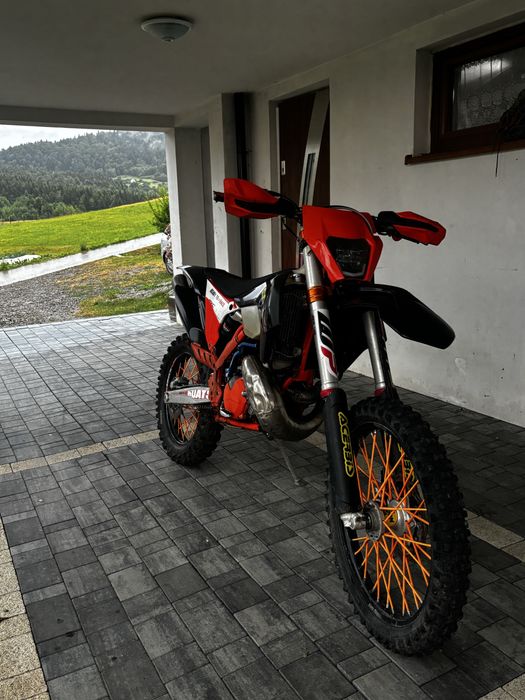 KTM EXC 300 SIX DAYS 2015!!