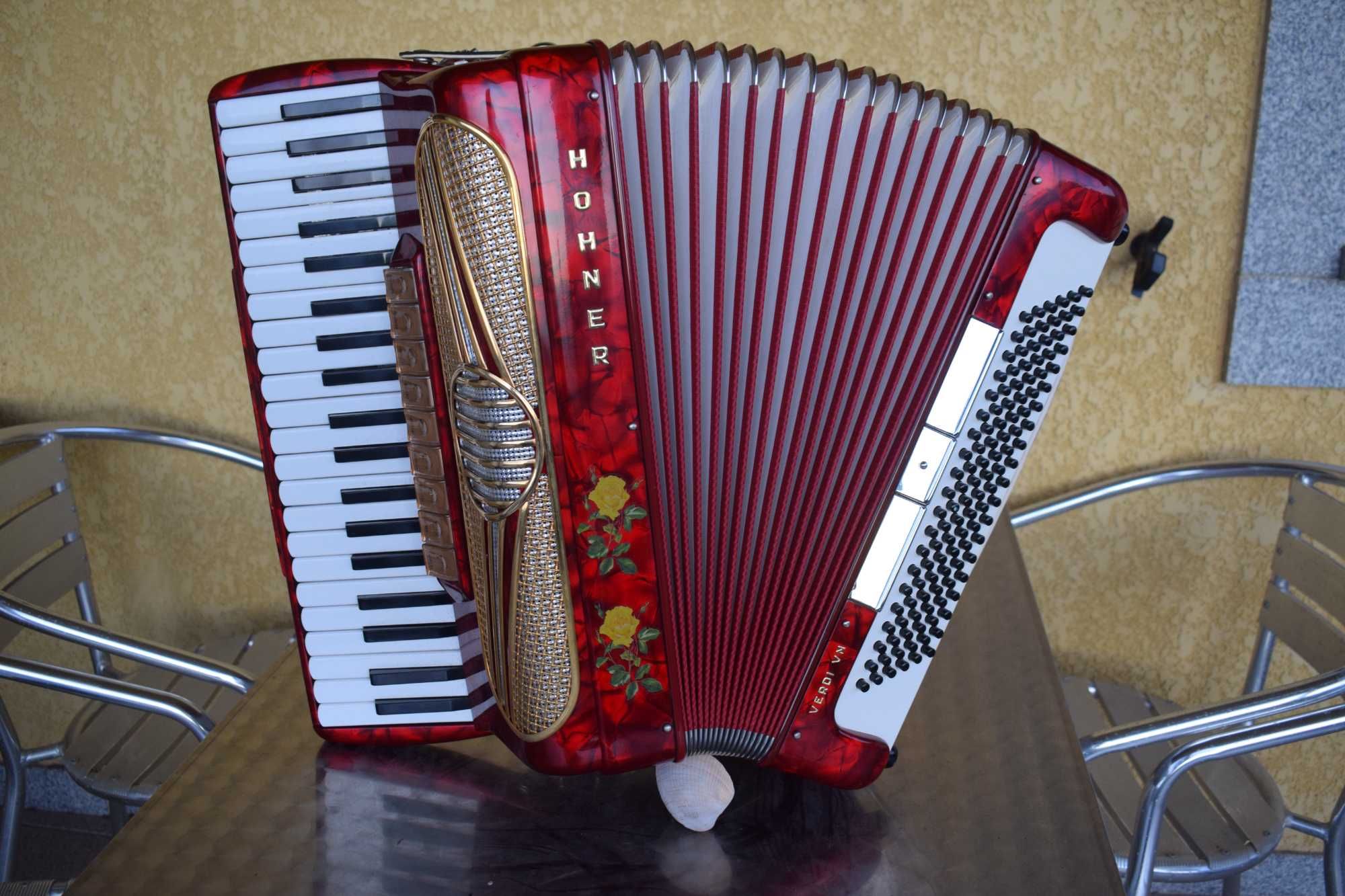 Acordeao hohner Verdi VN 4 Voz, N .51