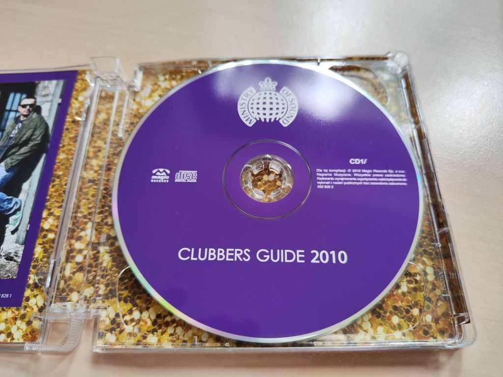 Clubbers Guide 2010 Płyta CD 2 części