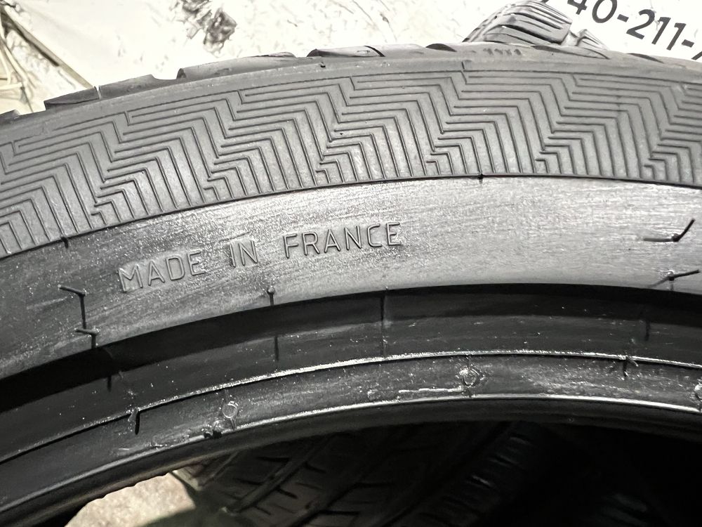 Gislaved 235/40R18 лето шины резина