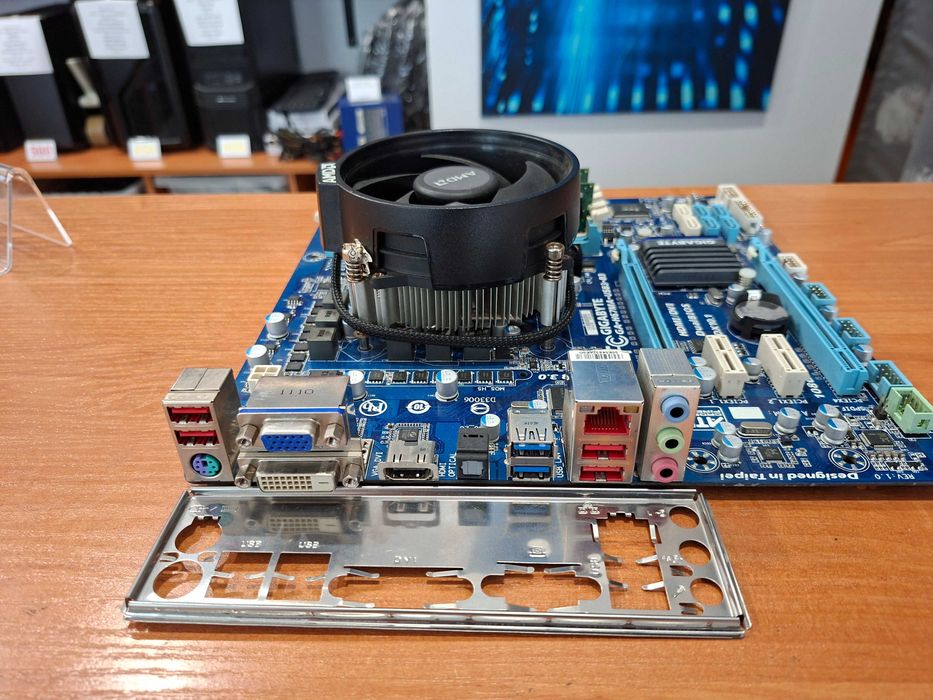 Płyta GA-H67MA-USB3-B3 + Intel I5 + 8GB DDR3