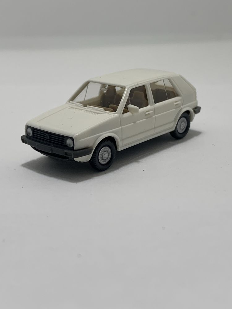 Volkswagen Golf da Wiking escala 1:87